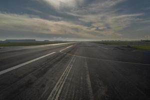 schiphol luchthaven Amsterdam nemen uit rijbaan foto