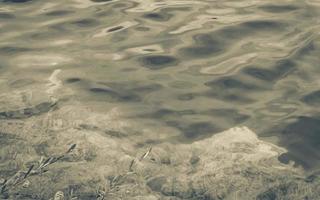 onderwater- landschap turkoois blauw groen water Plitvice meren nationaal park. foto