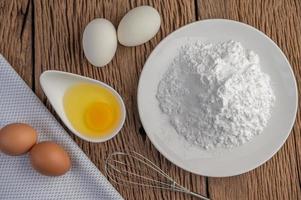 ingrediënten van eieren en tapiocameel foto