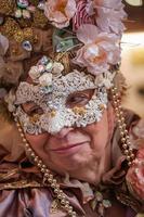 Venetië, Italië - februari, 2019 carnaval van Venetië, typisch Italiaans traditie en feest met maskers foto
