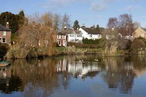 Lindfield, west sussex, uk - februari 01. visie van historisch gebouwen in de dorp van lindfield west sussex Aan februari 01, 2023 foto