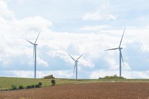 windturbines op het platteland