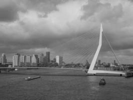 de stad van Rotterdam in de Nederland foto