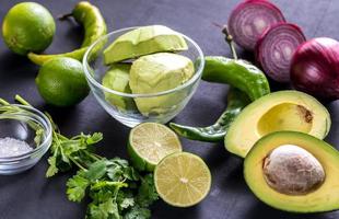 guacamole ingrediënten detailopname foto