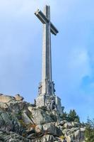 vallei van de gedaald - een gedenkteken toegewijd naar slachtoffers van de Spaans civiel oorlog en gelegen in de Sierra de guadarrama, in de buurt Madrid. foto