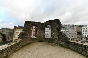 visie van de Romeins muur van lugo. de muren van lugo waren gebouwd in de later een deel van de 3e eeuw naar verdedigen de Romeins stad- van lucus. foto