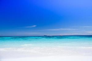 blauw tropisch water foto