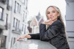 portret van een lief blond foto