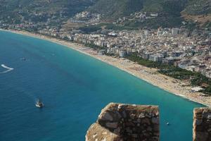 antenne visie van Alanya stad- in antalya, turkiye foto