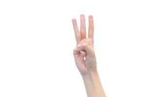 hand van jonge vrouw toont drie vingers op de geïsoleerde witte achtergrond. foto