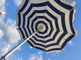 strand zon paraplu detail foto