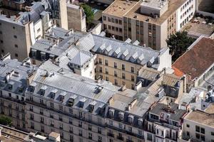 Parijs daken en gebouw uitzicht op de stad foto