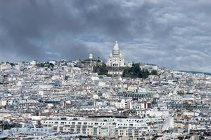 Parijs reusachtig antenne visie van montmatre foto