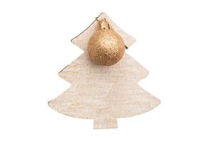 6880 beige houten Kerstmis boom geïsoleerd Aan een transparant achtergrond foto
