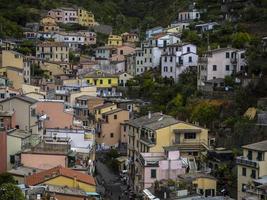 riomaggiore cinque terre pittoresk dorp foto