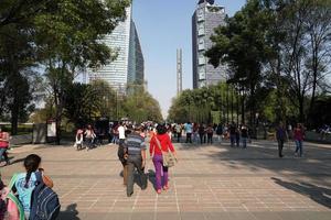 Mexico stad, februari 3 2019 - stad- park chapultepec druk van mensen Aan zondag foto