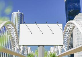 3d mockup blanco aanplakbord in downtown renderen foto