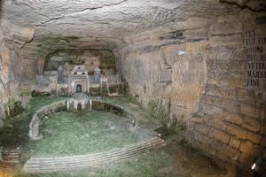 Parijs catacomben schedels en botten foto