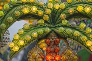 pret eerlijk carnaval luna park in beweging lichten achtergrond foto