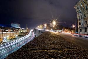 Genua viaduct Bij nacht foto