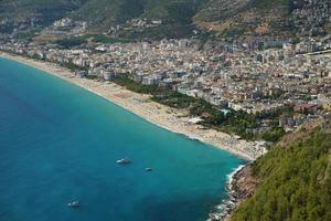 antenne visie van Alanya stad- in antalya, turkiye foto