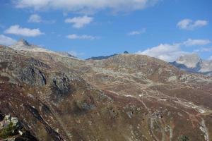 wandelen in de zwitserse alpen foto