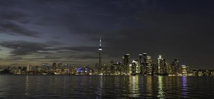 Toronto kustlijn Bij nacht foto
