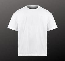 t-shirt mockup met zwart achtergrond foto