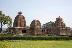'pattadakal, ook gebeld raktapura, is een complex van Hindoe tempels foto