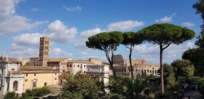 oude ruïnes in Rome, Italië foto