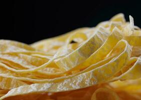 Italiaans premie pasta detailopname. pasta nesten. Italiaans tagliatelle . foto