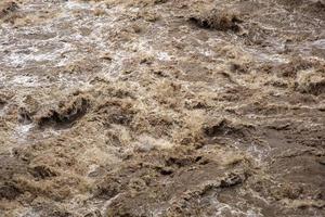 urubamba rivier in peru foto