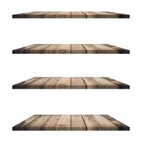 4 hout schappen tafel geïsoleerd Aan wit achtergrond en Scherm montage voor Product. foto