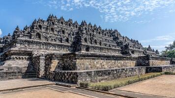 de grootsheid van borobudur tempel foto