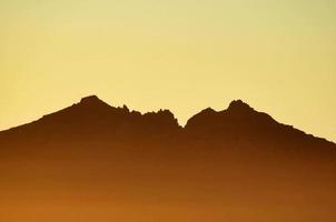 schilderachtige berglandschap foto