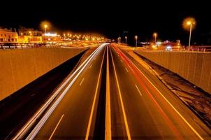 snelweg Bij nacht foto