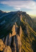 berg landscpae van Zwitserland foto