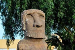 oude moai standbeeld foto