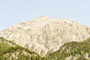 schilderachtige berglandschap foto