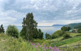 panoramisch visie Aan Baikal meer, Rusland foto