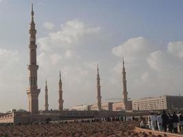 medina, saudi Arabië, dec 2022 - een avond visie van de jannat al-baqi begraafplaats, gelegen sommige afstand van masjid al nabawi. foto