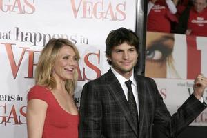 cameron diaz Ashton kutcherwat gebeurt in vegas wereld premièremanns dorp theaterwestwood camay 1 20082008 foto