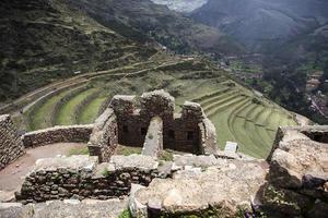 Inca-ruïnes in Pisac, Peru foto