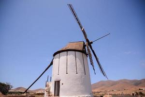traditioneel windmolen Aan Tenerife foto