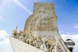 monument naar de ontdekkingen in Lissabon, Portugal, ongeveer juni 2022 foto