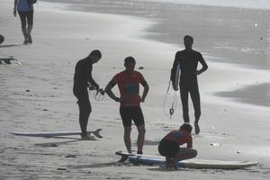 ontspannende wandeling Aan de strand foto