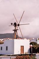 oud wind propeller foto