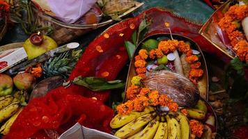 chath puja prasad fruit en groenten. foto