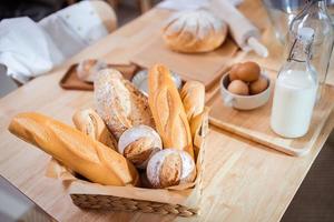 essentieel ingrediënten voor maken brood en taarten, perfect voor huis bakkers en koks foto