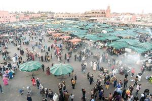 niet geïdentificeerd mensen in marrakech, Marokko, ongeveer juni 2022 foto